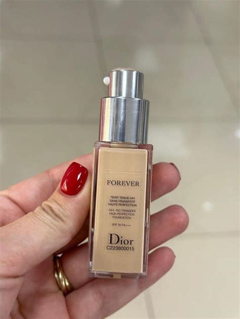 Новинка косметики для лица от Dior Forever 